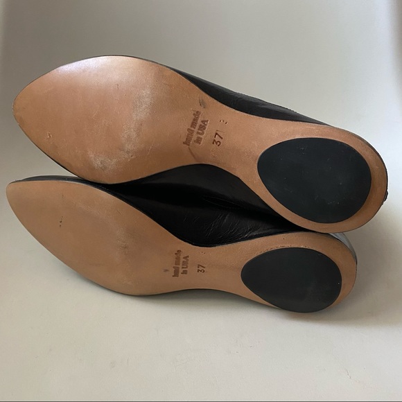 Cydwoq Vintage • ‘Nude’ Handmade in USA Black Leather Women’s Ankle Boot - Picture 9 of 10